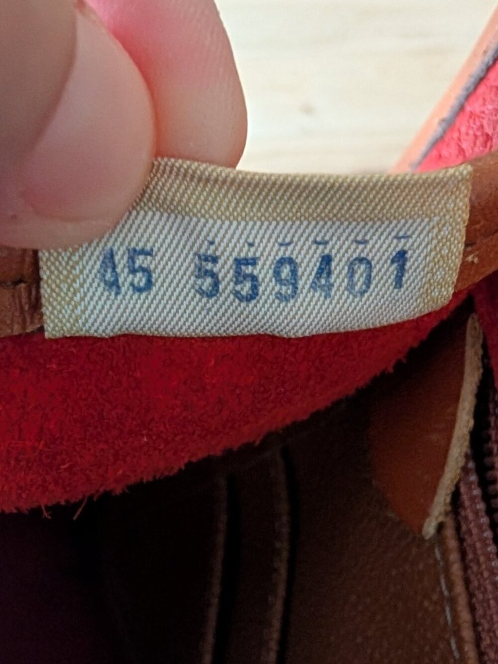 Dooney & Bourke purse - Picture 8 of 8